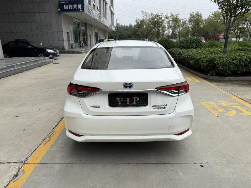 济宁22年丰田卡罗拉8