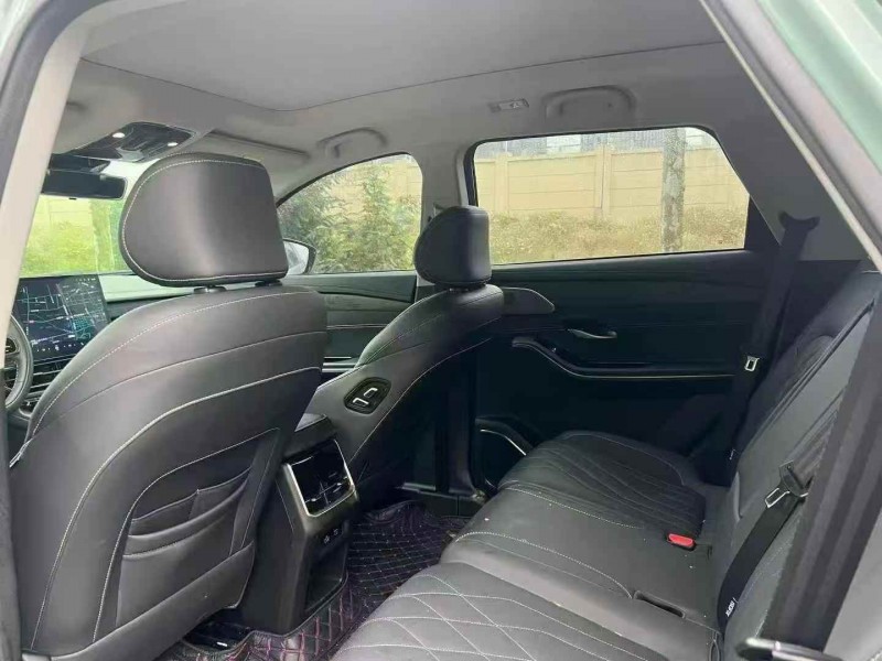 新乡25年奇瑞捷途9