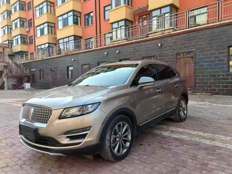 鹤岗19年林肯MKC3