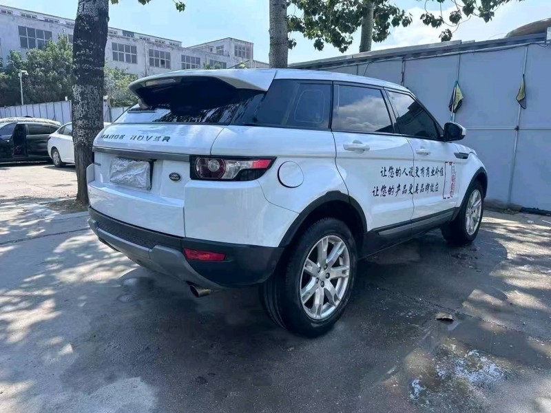 青岛15年路虎极光7