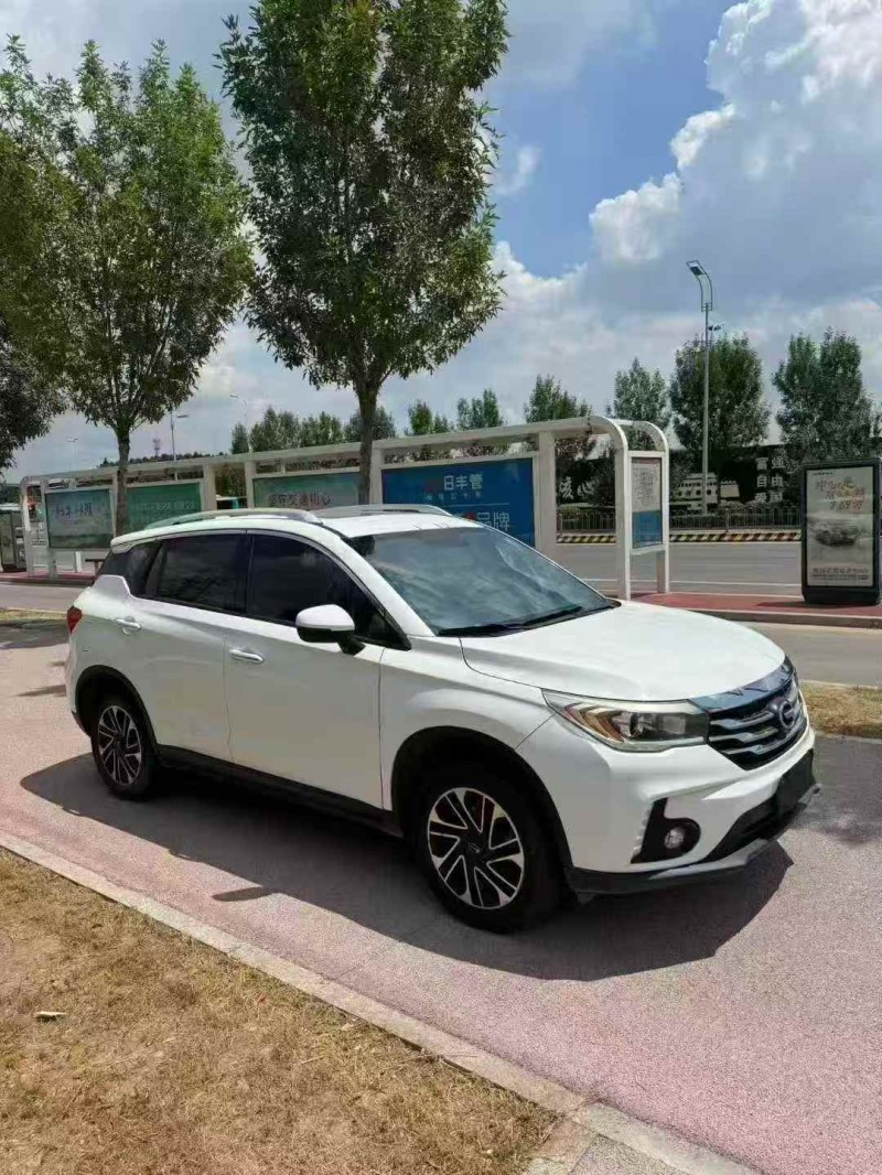 济宁18年传祺GS82