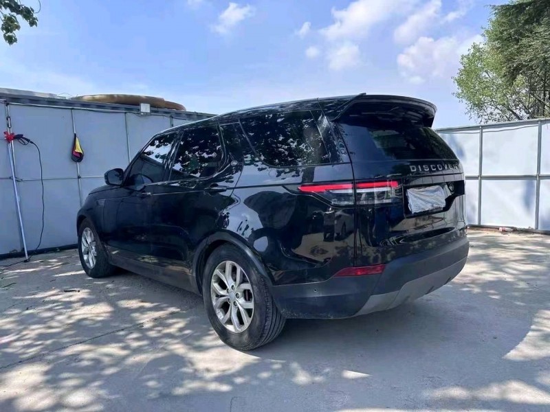 青岛19年路虎发现8