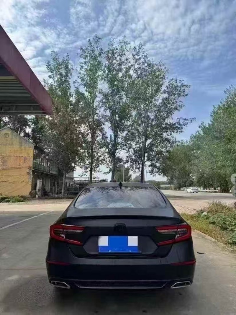 菏泽23年本田雅阁9