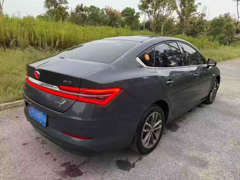 鄂州21年比亚迪秦7