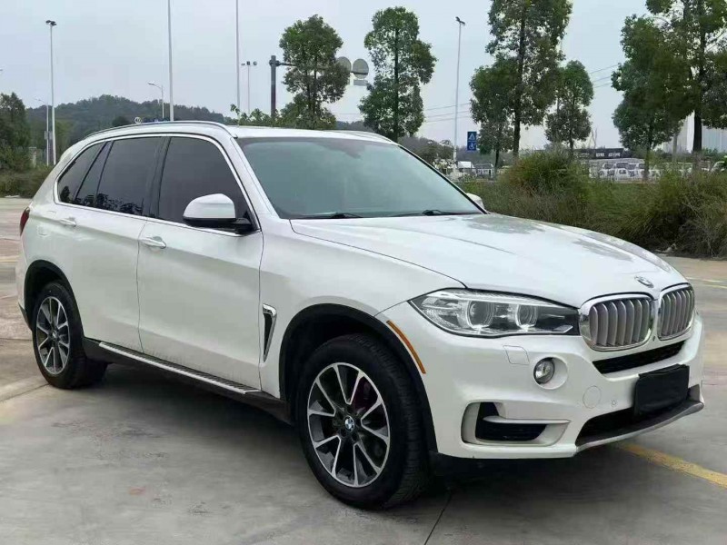 张家界15年宝马X52