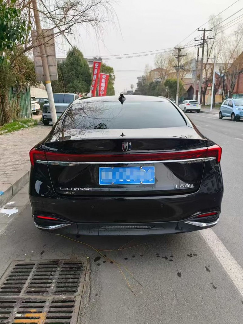 许昌24年别克君越6