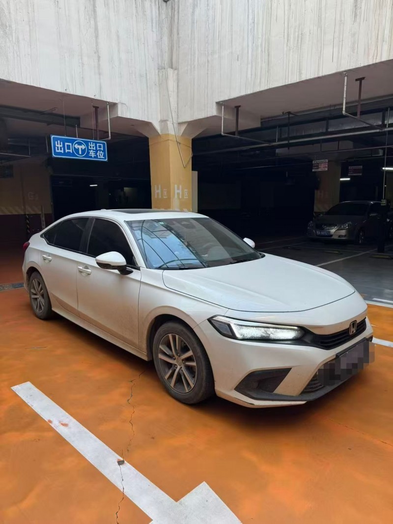 呼和浩特23年本田思域2