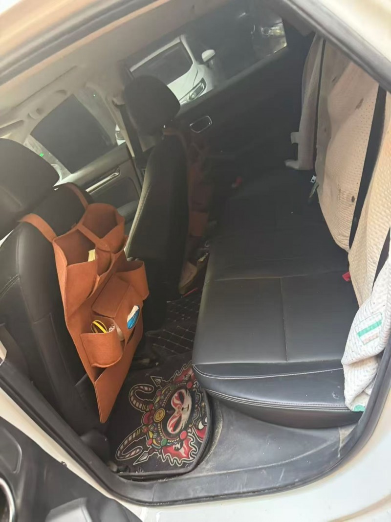 呼和浩特23年本田思域4