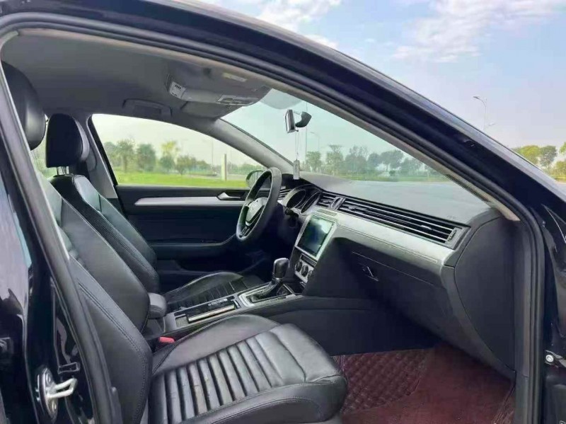 苏州17年大众迈腾6