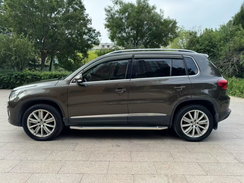 邢台14年大众途观4