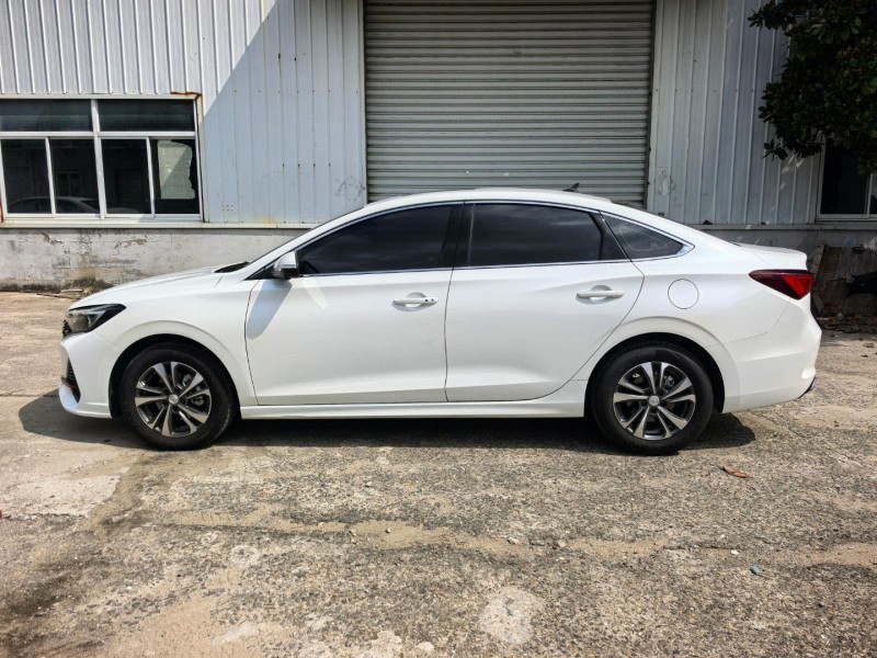 苏州25年长安汽车逸动7