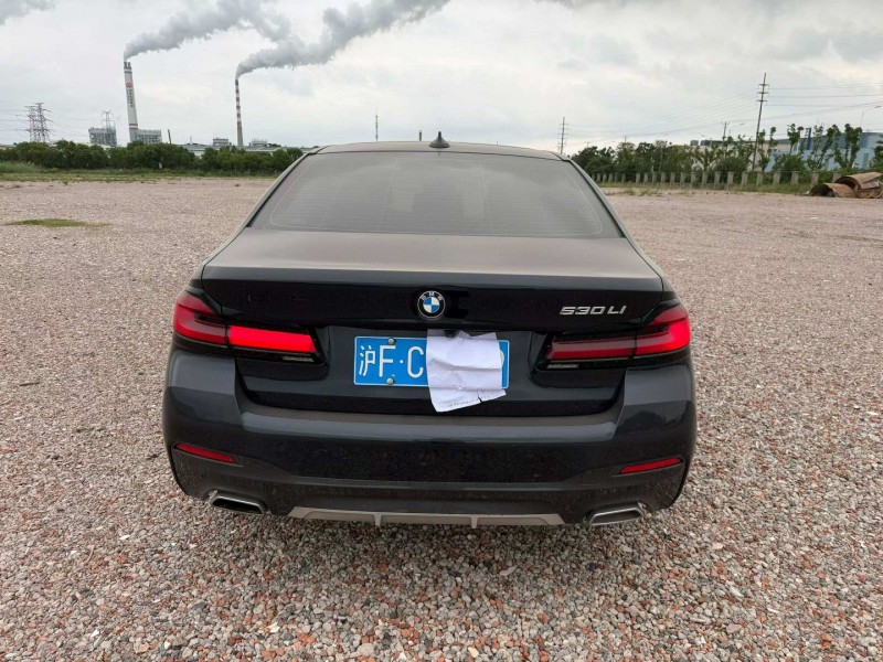 苏州22年宝马5系9