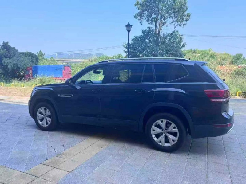 吉安20年大众途昂7