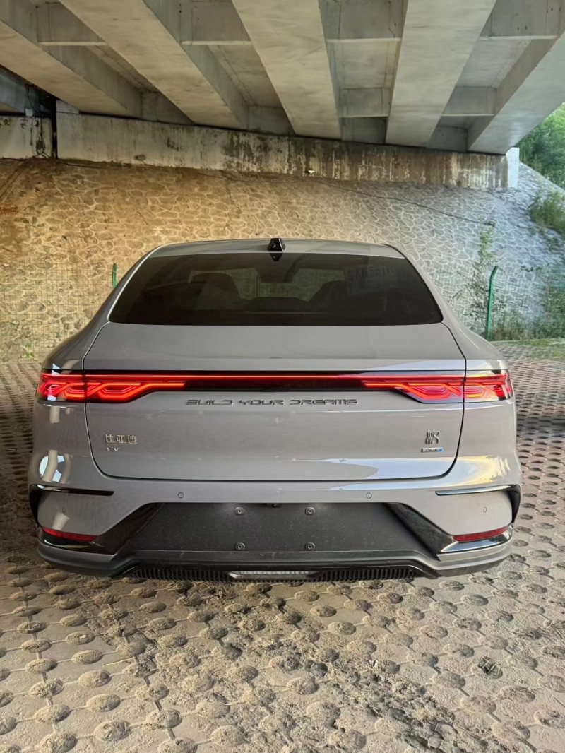 松原25年比亚迪汉9