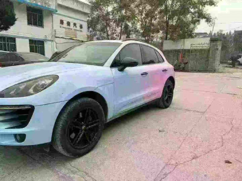 重庆15年保时捷Macan2