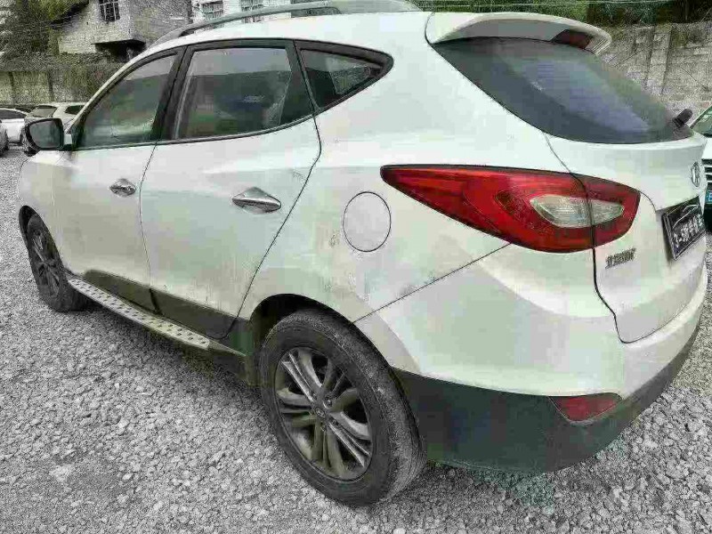 重庆16年现代ix354