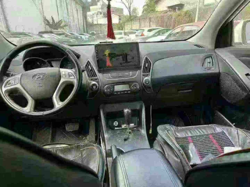 重庆16年现代ix358