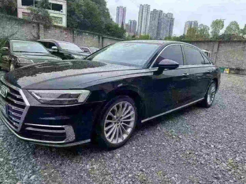 重庆21年奥迪A8L2