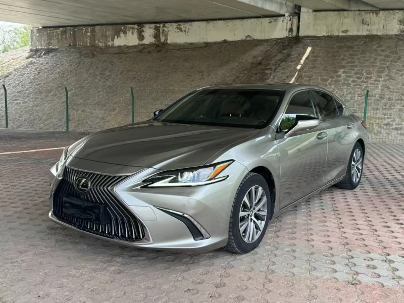 松原20年雷克萨斯ES3