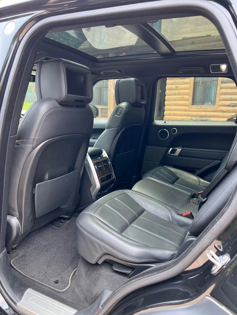 邢台18年路虎揽胜运动7