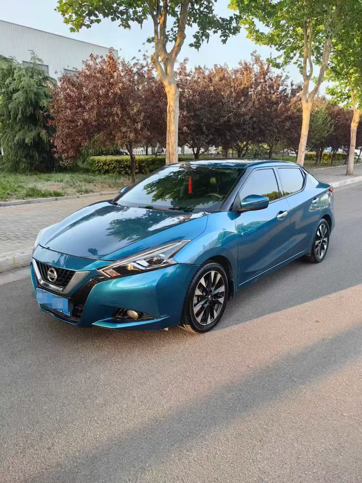 许昌18年日产蓝鸟2