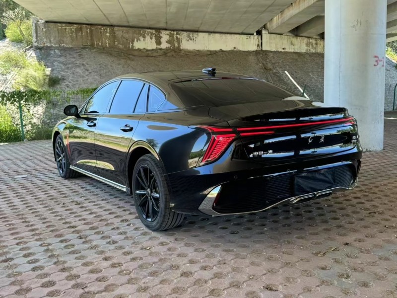 松原23年红旗H68