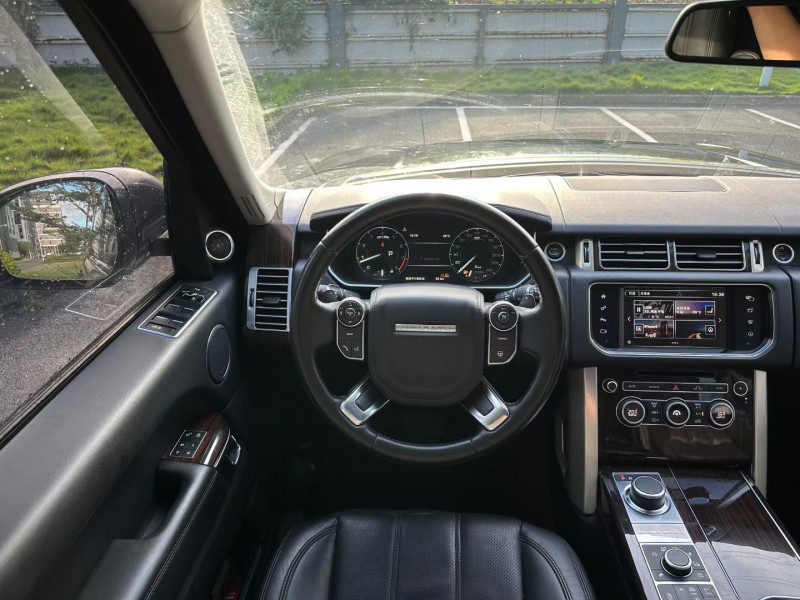 广州16年路虎揽胜行政8