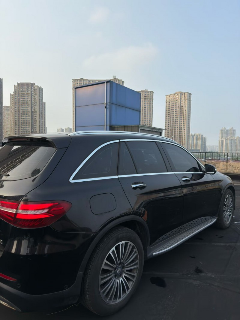 盐城17年奔驰GLC7