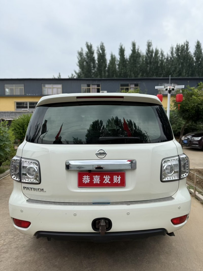 枣庄19年日产途乐9