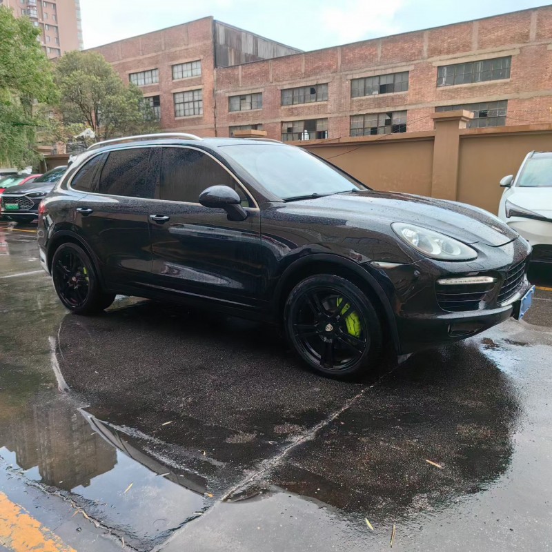 安阳11年保时捷卡宴2