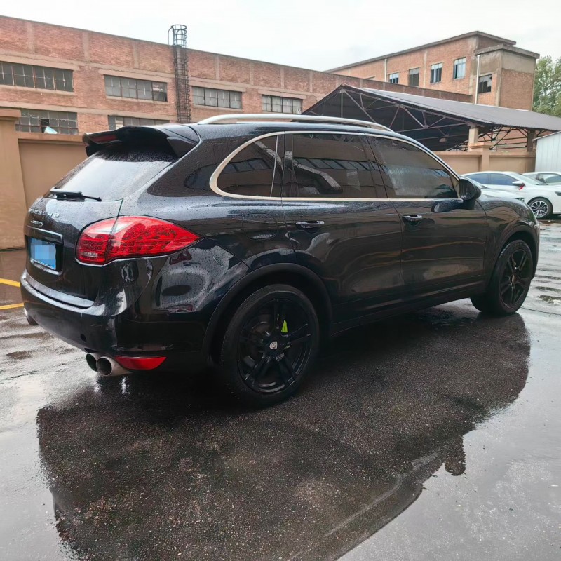 安阳11年保时捷卡宴7