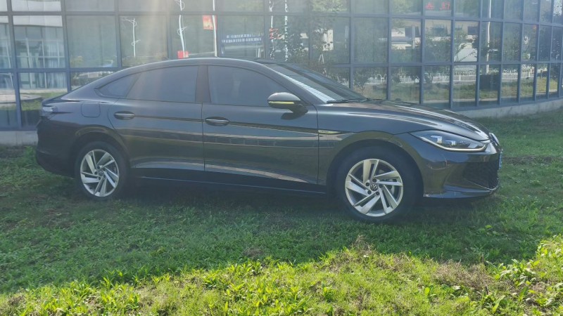 淮北23年大众凌渡3