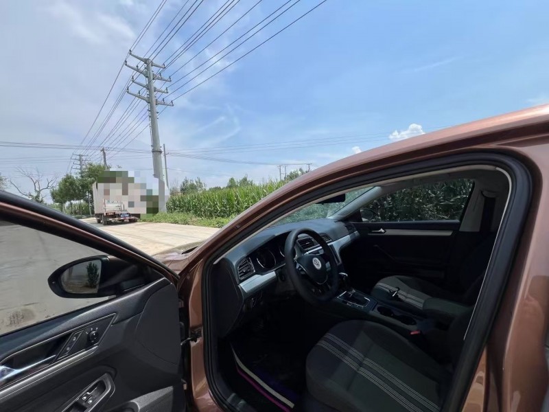 沧州17年大众凌渡7