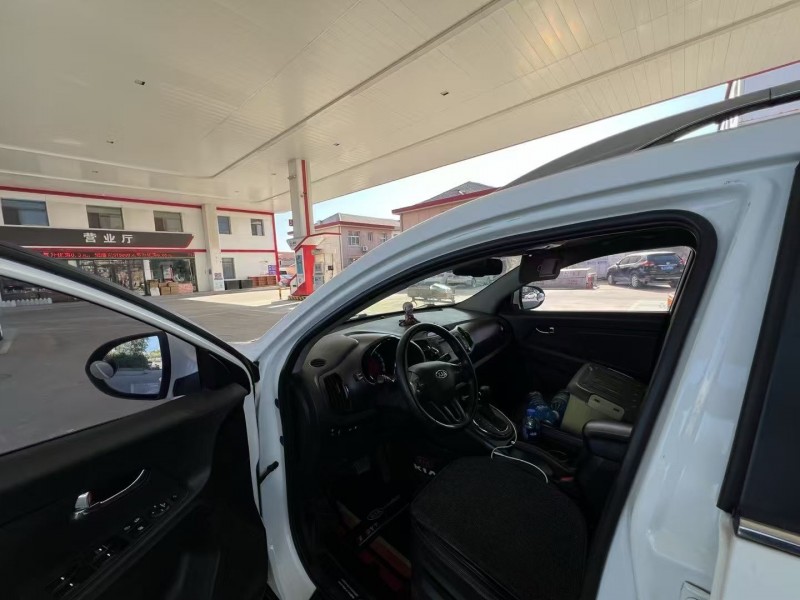 沧州12年起亚智跑7