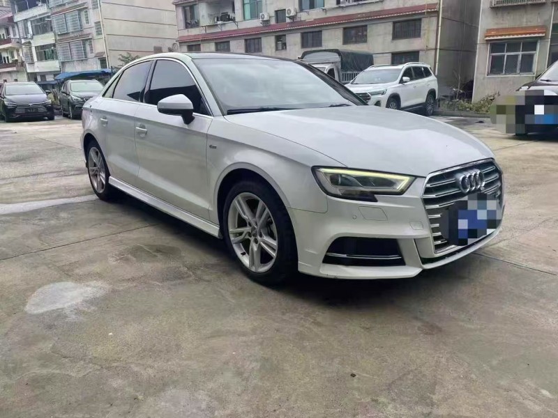 济宁20年奥迪A32