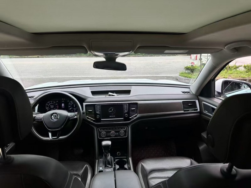 苏州22年大众途昂6