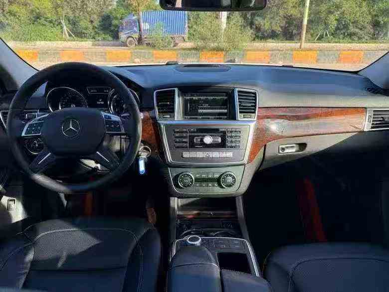 汕头15年奔驰ML4