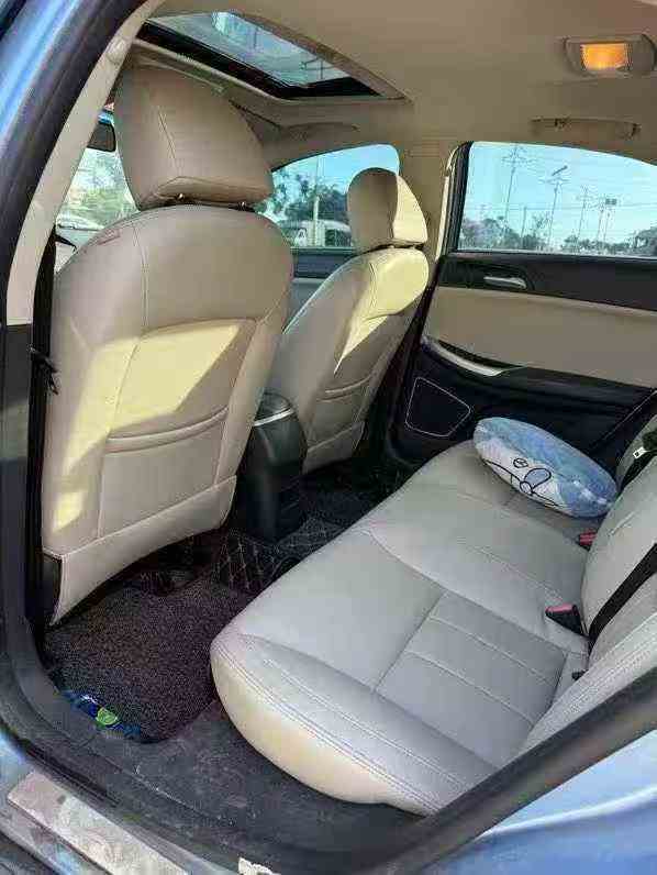 汕头18年荣威e5504