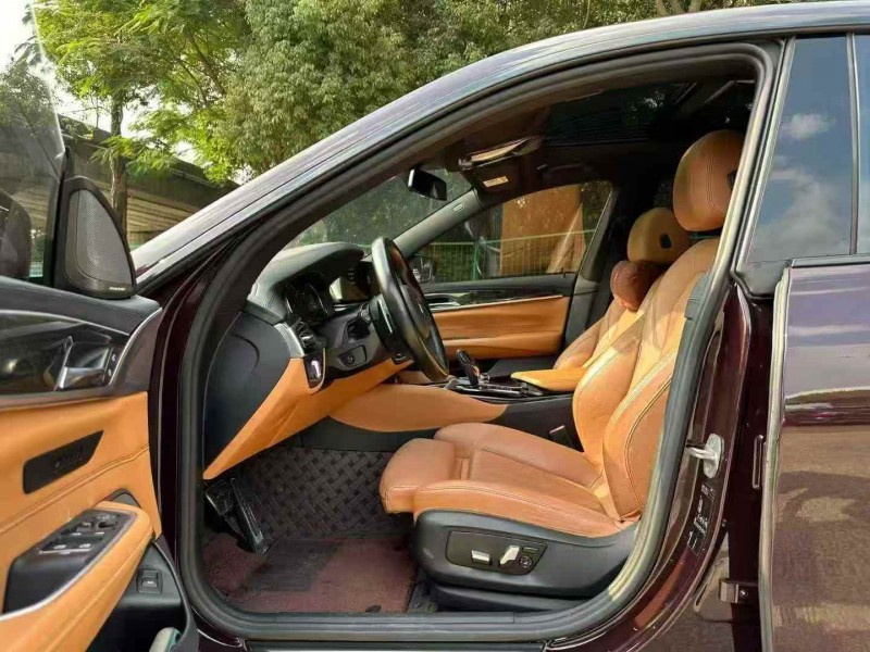 广州19年宝马6系6