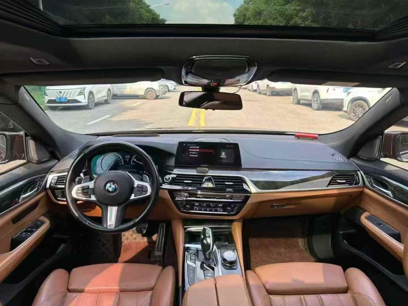 广州19年宝马6系7