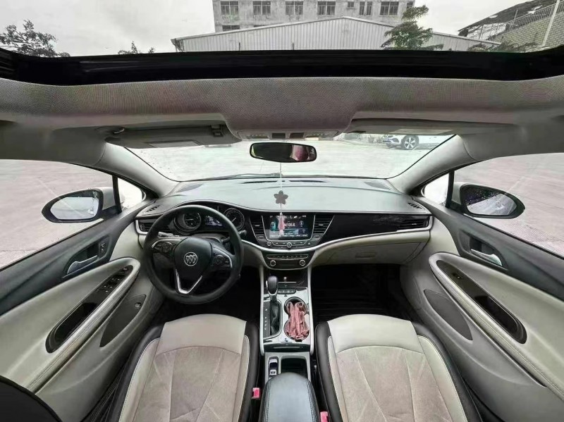 汕头17年别克威朗5