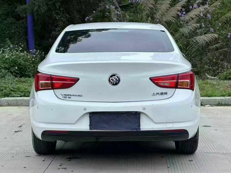 汕头17年别克威朗9