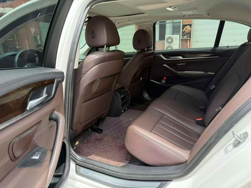 广州19年宝马5系6