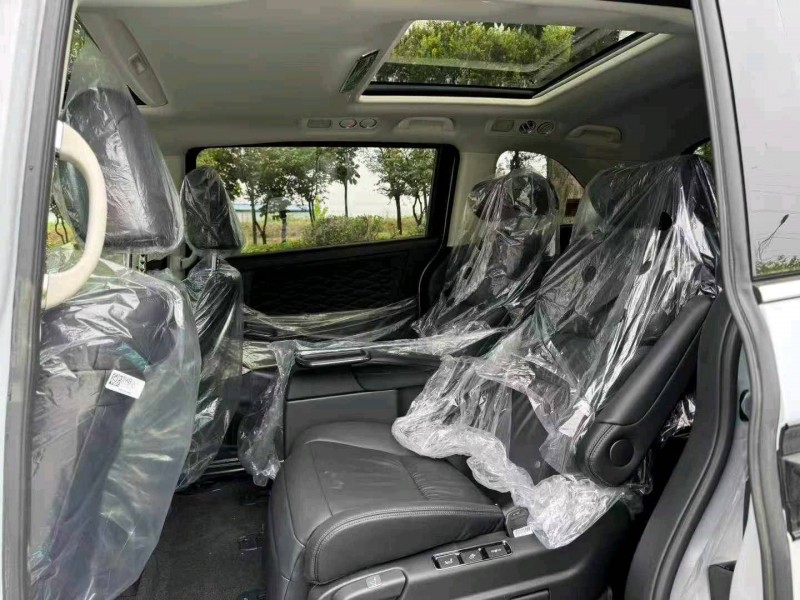 枣庄25年本田艾力绅5