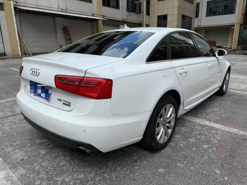 广州14年奥迪A6L8