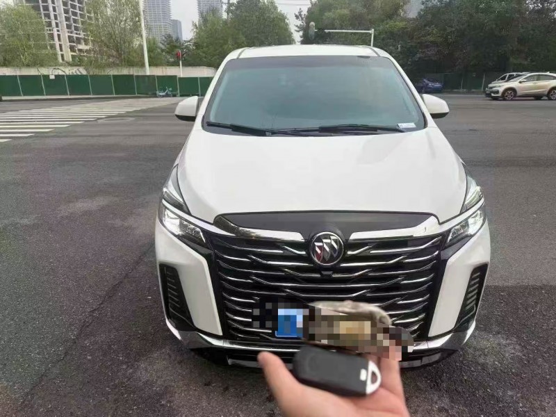 武汉23年别克GL81