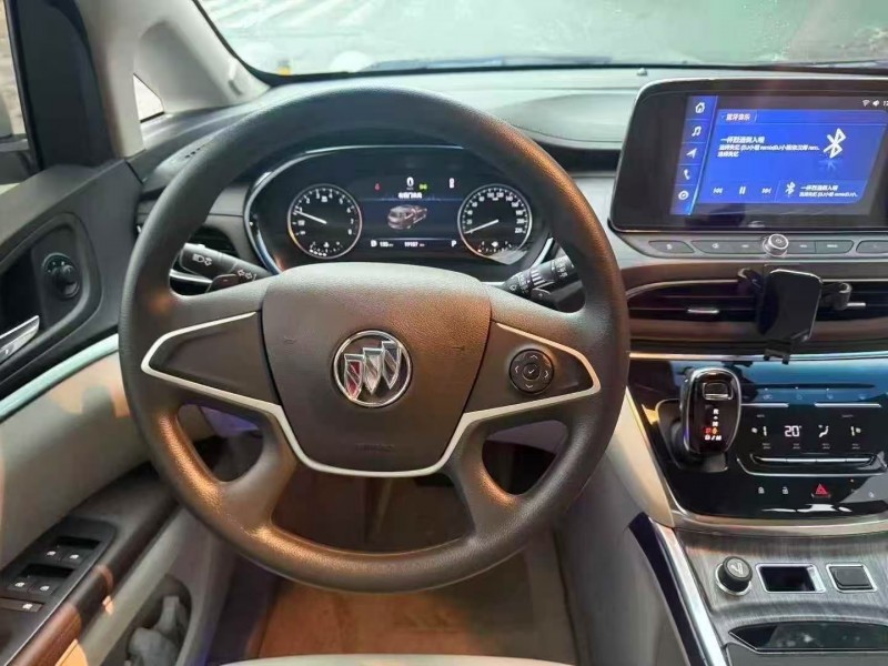 武汉23年别克GL87