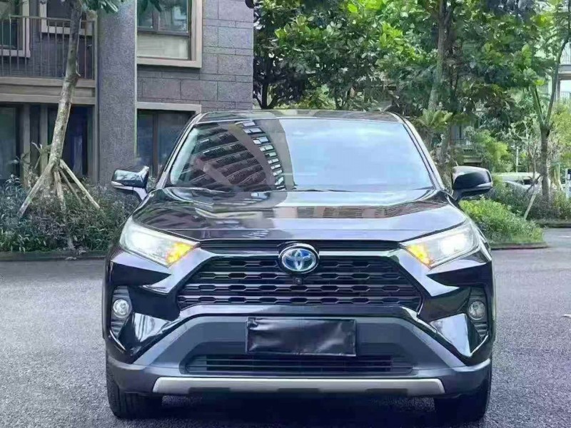 广州21年丰田RAV4荣放1