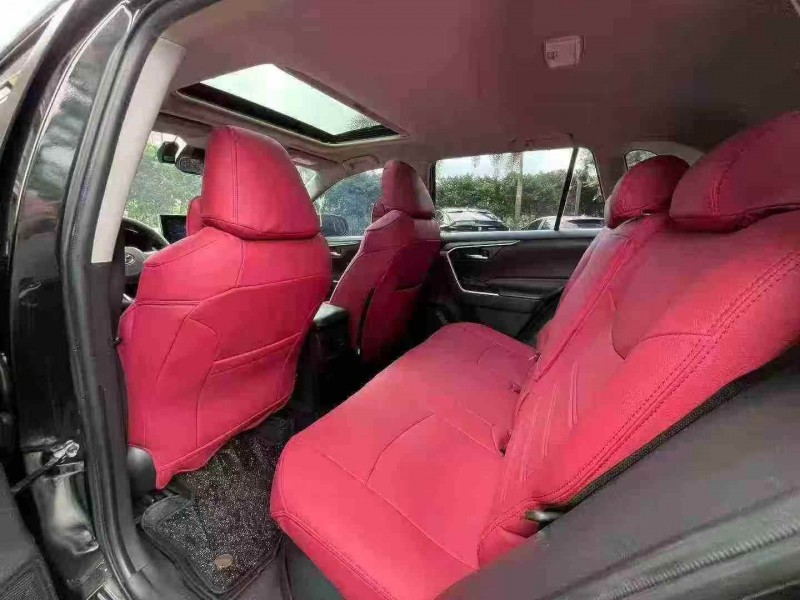 广州21年丰田RAV4荣放4