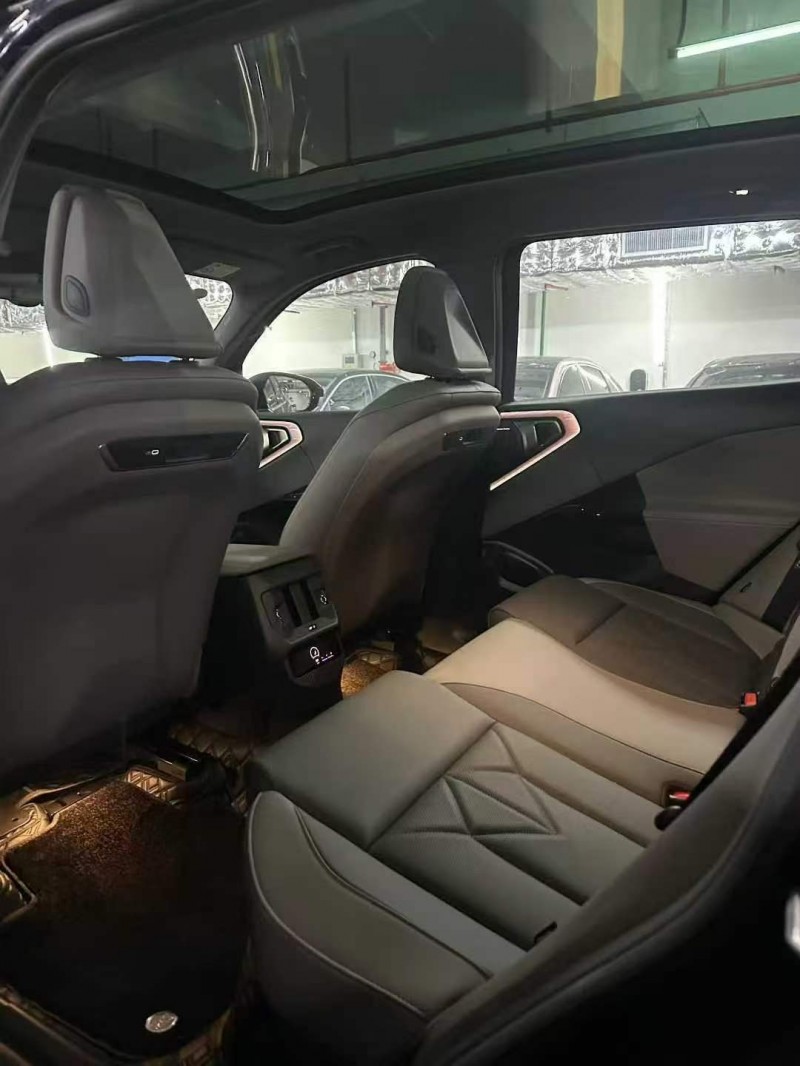 广州25年宝马X32